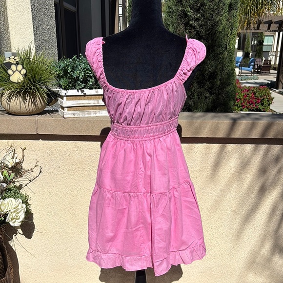 Pink Sleeveless Dress - Picture 5 of 6